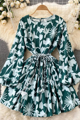 Robe courte imprimée décontractée à manches longues et ceinture