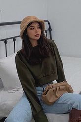 Solid Crew Neck Crop Sweater Sweatshirt