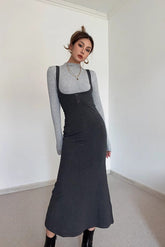 Robe dos nu à boucle