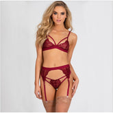 Ensemble de lingerie en dentelle à bretelles