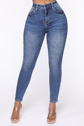 The Comeback Push Up Skinny Jeans - Dark Wash