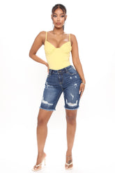 Switch It Up Bermuda Short - Dark Wash