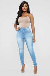 Statuesque Booty Lifting Jeans - Light Blue Wash