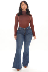 What A Dream Stretch Flare Jeans - Dark Wash