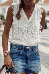 Einfarbige Oberteile mit V-Ausschnitt und geteiltem Saum