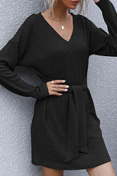 Einfarbige A-Linien-Kleider mit Schlitz und V-Ausschnitt