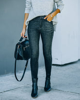 Starke High Rise Fransen Knöchel Skinny