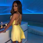 Robe dos nu en satin Savannah