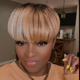 perruque à cheveux courts et raides avec coiffe supérieure complète