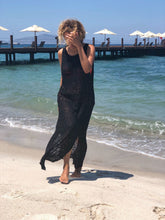 Robe mi-longue Yuka en crochet - Noir