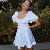 Robe bohème à volants et manches bouffantes