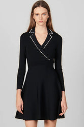 Robe pull courte vintage à manches longues et revers perlés, coupe ajustée et évasée - Noir