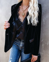 Wine Me And Dine Me – Samtblazer mit Taschen - Schwarz