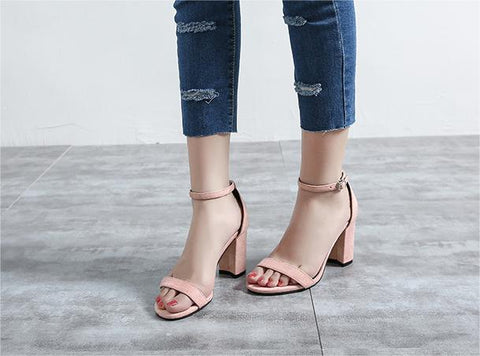 Passt zu allem Basic Block Heels