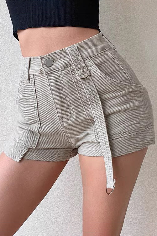 Lässige Jeansshorts mit hoher Taille und hochgezogenem Gesäß