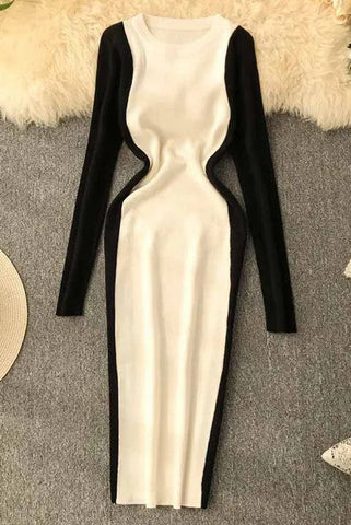 Figurbetontes Kleid in Kontrastfarbe, knielanges Strickkleid