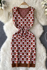 Romantic Heart Knitted Short Dress Casual V-neck Bodycon Dress