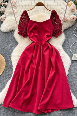 Robe longue élégante en dentelle à manches bouffantes et ceinture pour femme, tenue de soirée ou de vacances