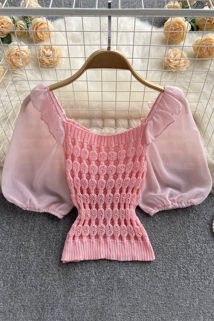 Gestrickte, gespleißte, kurze Bluse mit quadratischem Kragen und Rüschenärmeln, SheachTop, Damen-Oberteil mit elastischer Taille