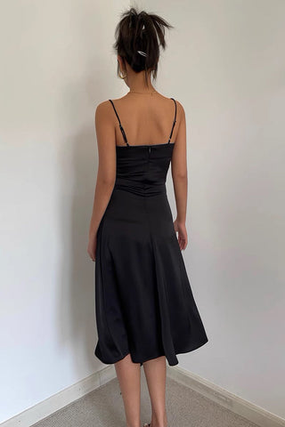 Sexy rückenfreies Satin-Trägerkleid