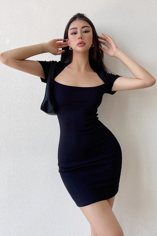 Square Neck Short Sleeve Tight Wrap Hip Dress