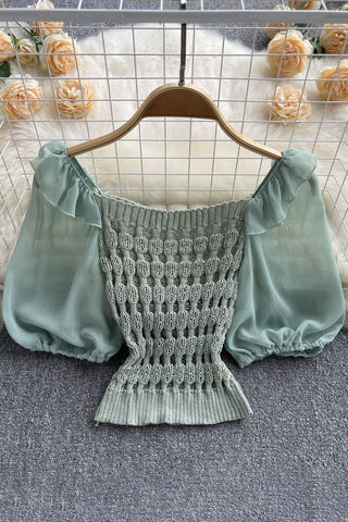 Gestrickte, gespleißte, kurze Bluse mit quadratischem Kragen und Rüschenärmeln, SheachTop, Damen-Oberteil mit elastischer Taille