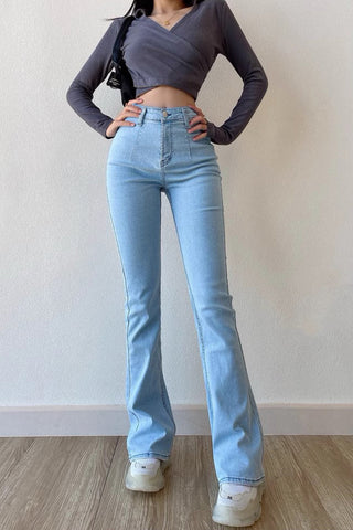 Jeans mit hoher Taille und schmaler Passform