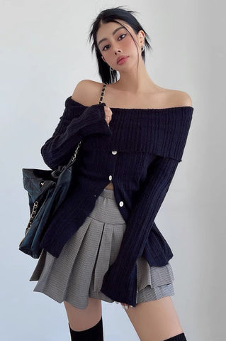 Off Shoulder Knit Long Sleeved Top