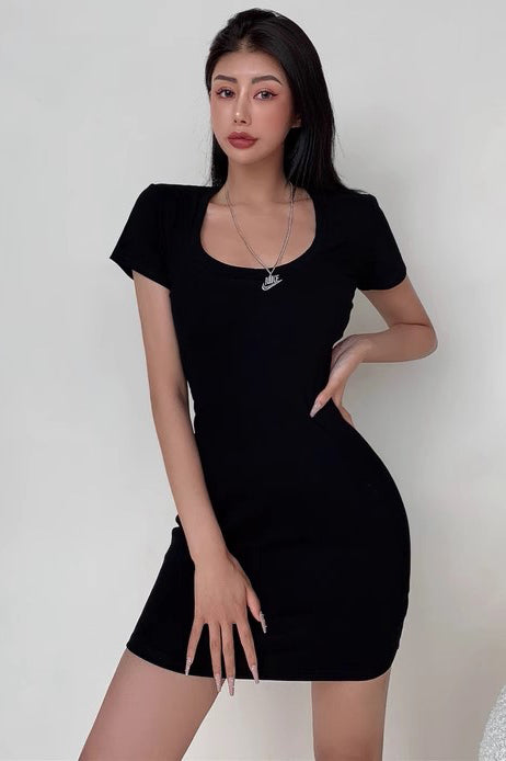 Sexy U-Neck Tight Wrap Buttocks Mini Dress