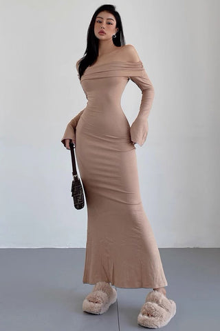 Robe sexy à épaules dénudées et à encolure en V