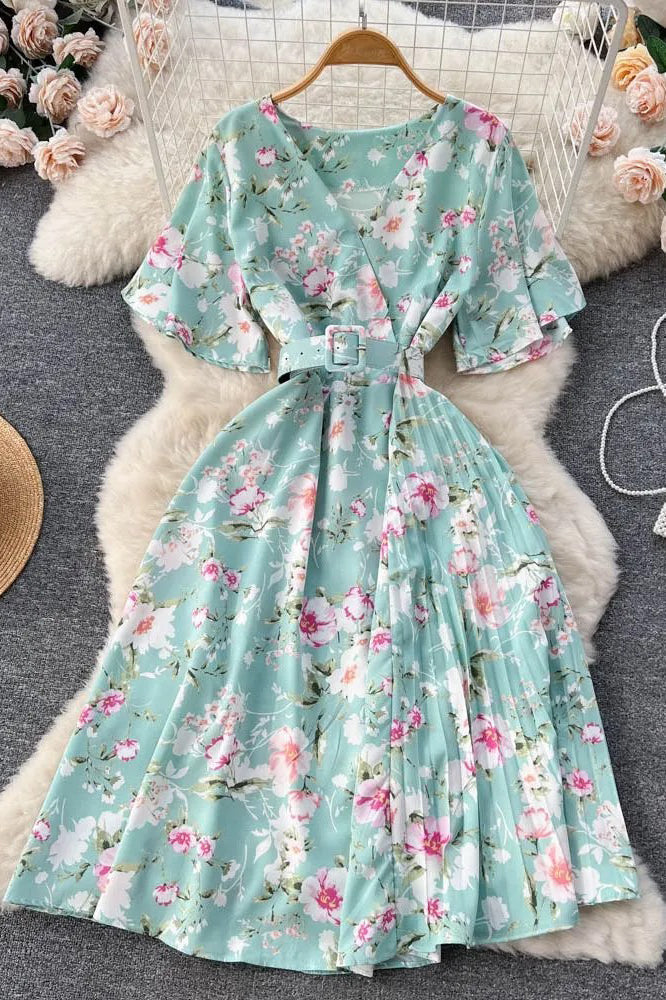 Robe romantique en mousseline à imprimé floral avec ceinture