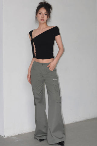 Zip Detail Pocket Side Cargo Wide Leg Pants