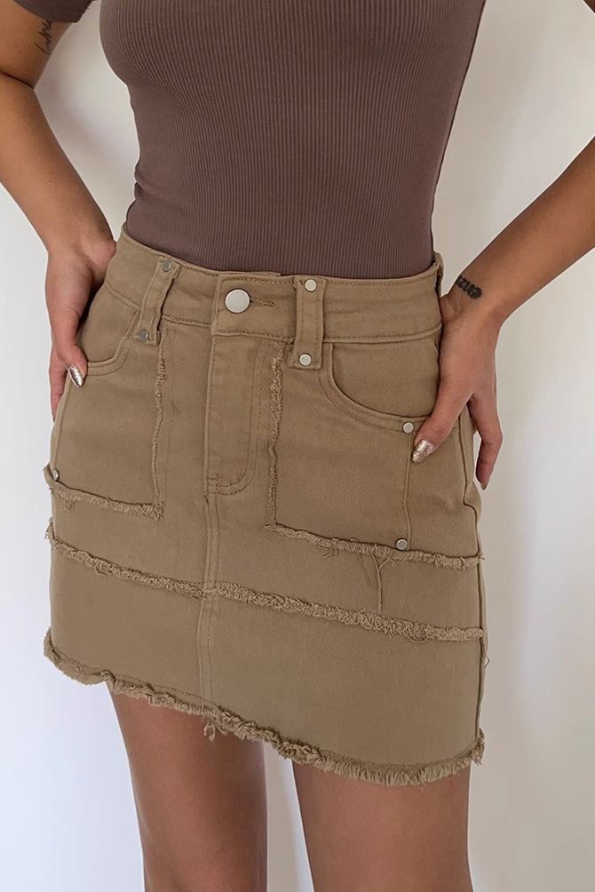 Retro Raw Trim Slant Pocket Skirt