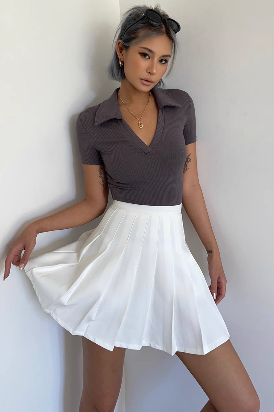 Solid A-Line Pleated Flared Hem Skirt