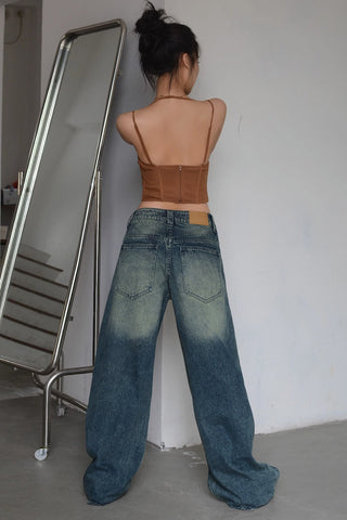 Jeans mit weitem Bein und Reißverschluss in Taschenform