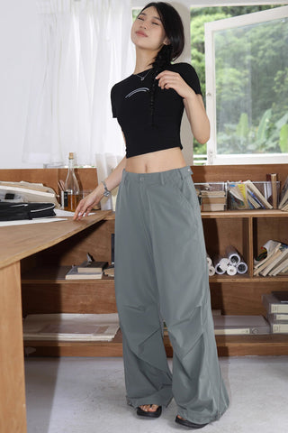 Solid Pocket Side Wide Leg Pants