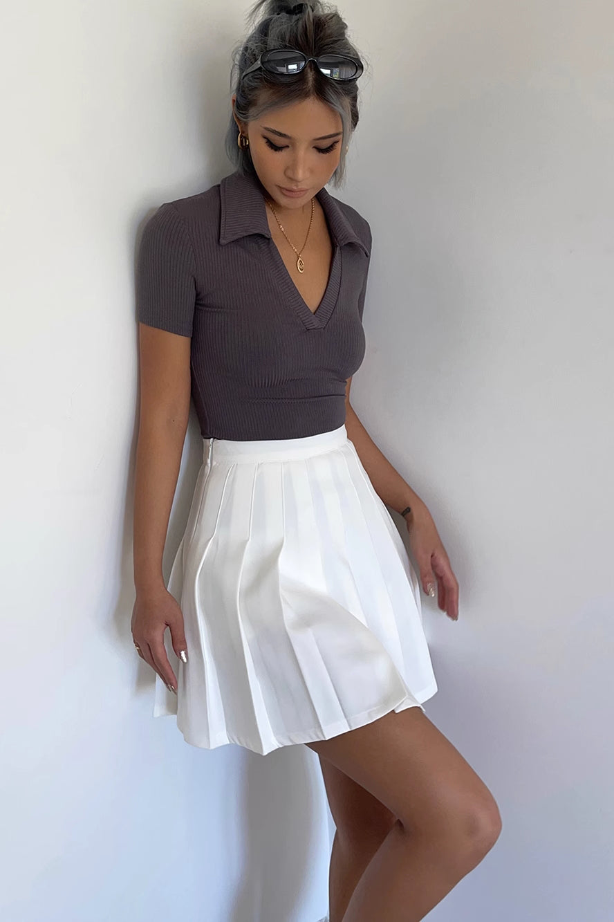 Solid A-Line Pleated Flared Hem Skirt