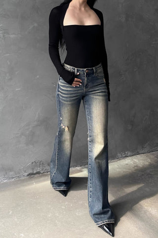 Retro-Jeans mit zerrissenem geradem Bein