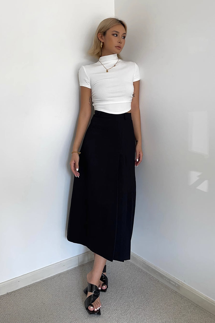 Zip Up Back Pleated Skirts