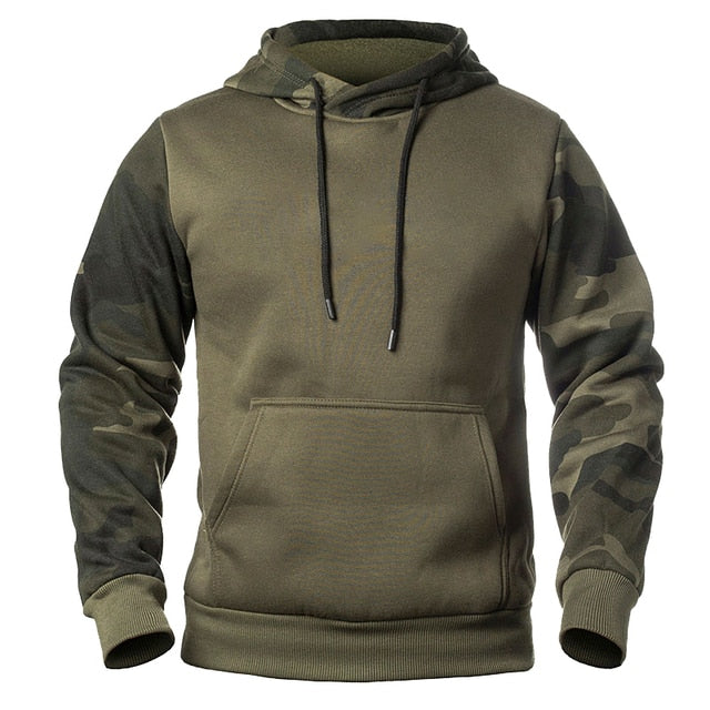 Dicke Herren-Hoodies im Camouflage-Design im Militärstil