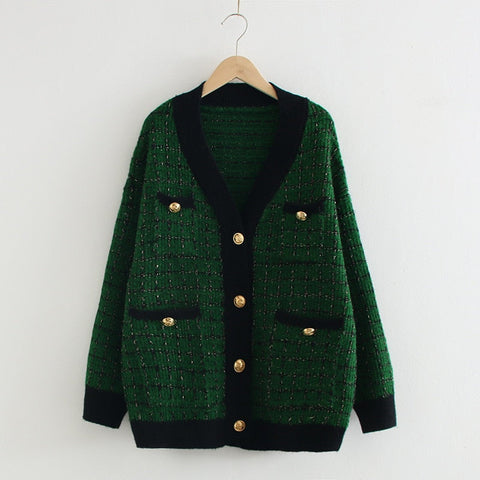 Winter-Cardigan mit schwarzem Rand und Karomuster