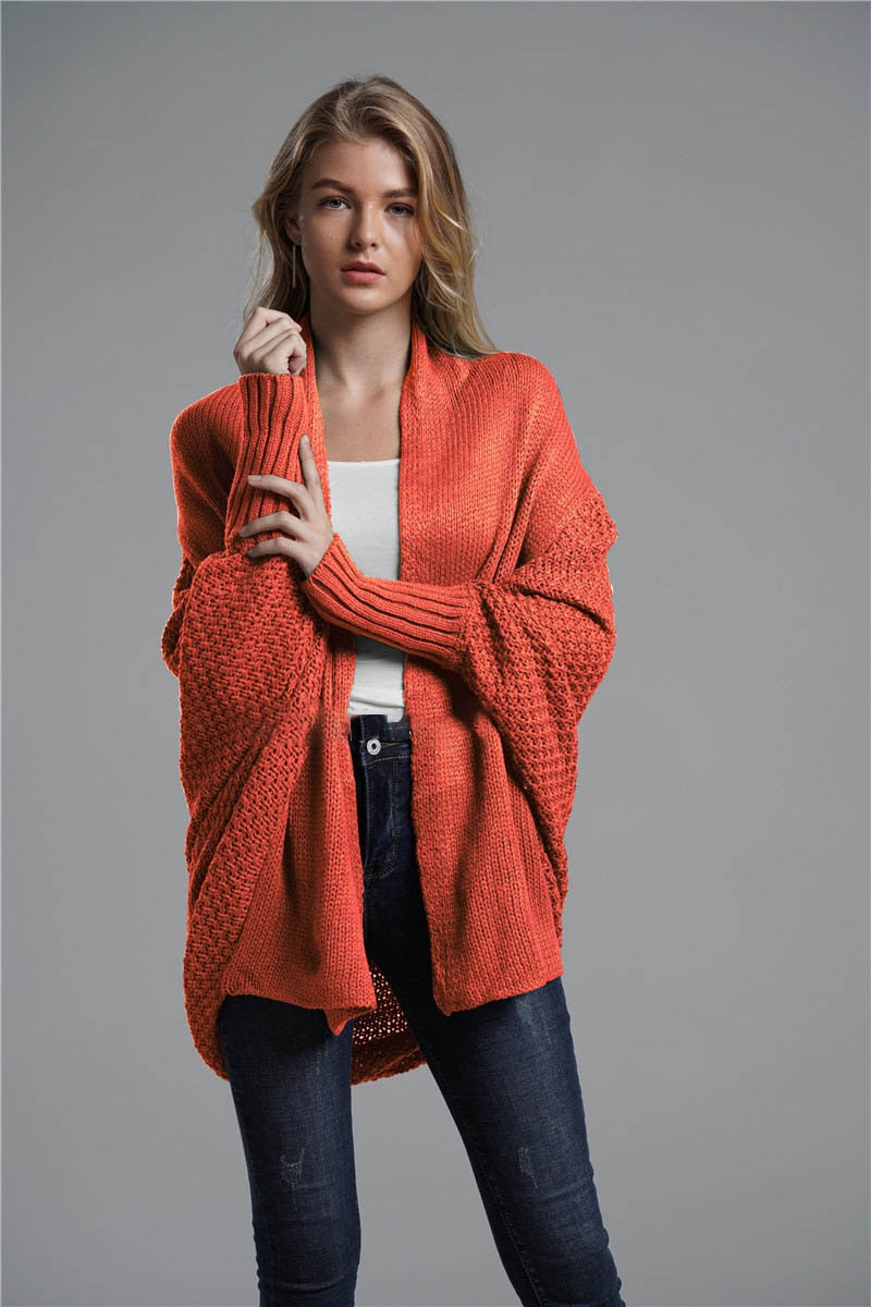 Ockerfarbener Oversize-Cardigan mit Fledermausärmeln