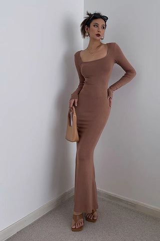 Solid Scoop Neck Flared Hem Bodycon Dress