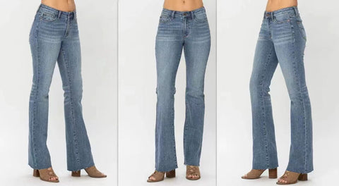 Vintage High Rise Classic Flare Jeans - Hellblaue Waschung