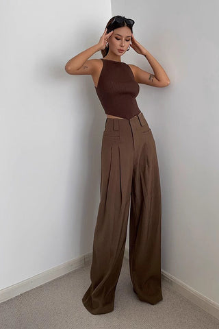 Pantalon à jambes larges et poches obliques