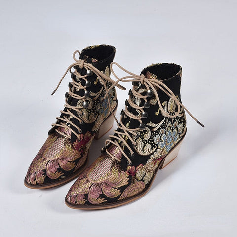 Vintage Mid Heel Floral Embroidery Lace Up Shoes