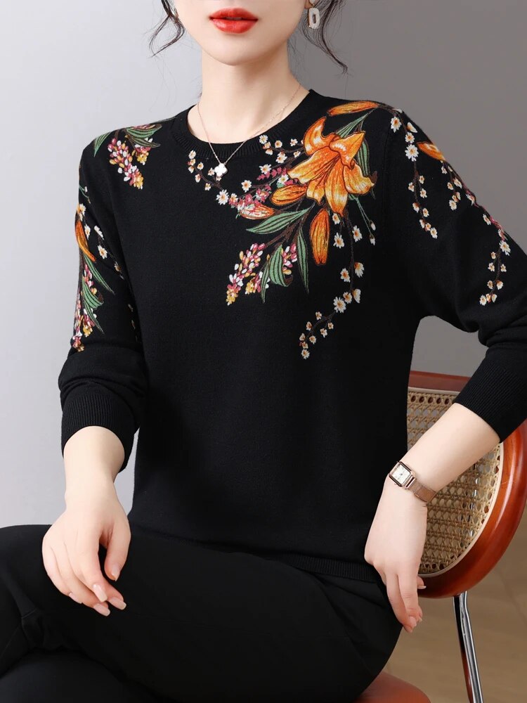 Korean Printed O-Neck Sweater: Spring/Autumn Pullover with Slim Fit