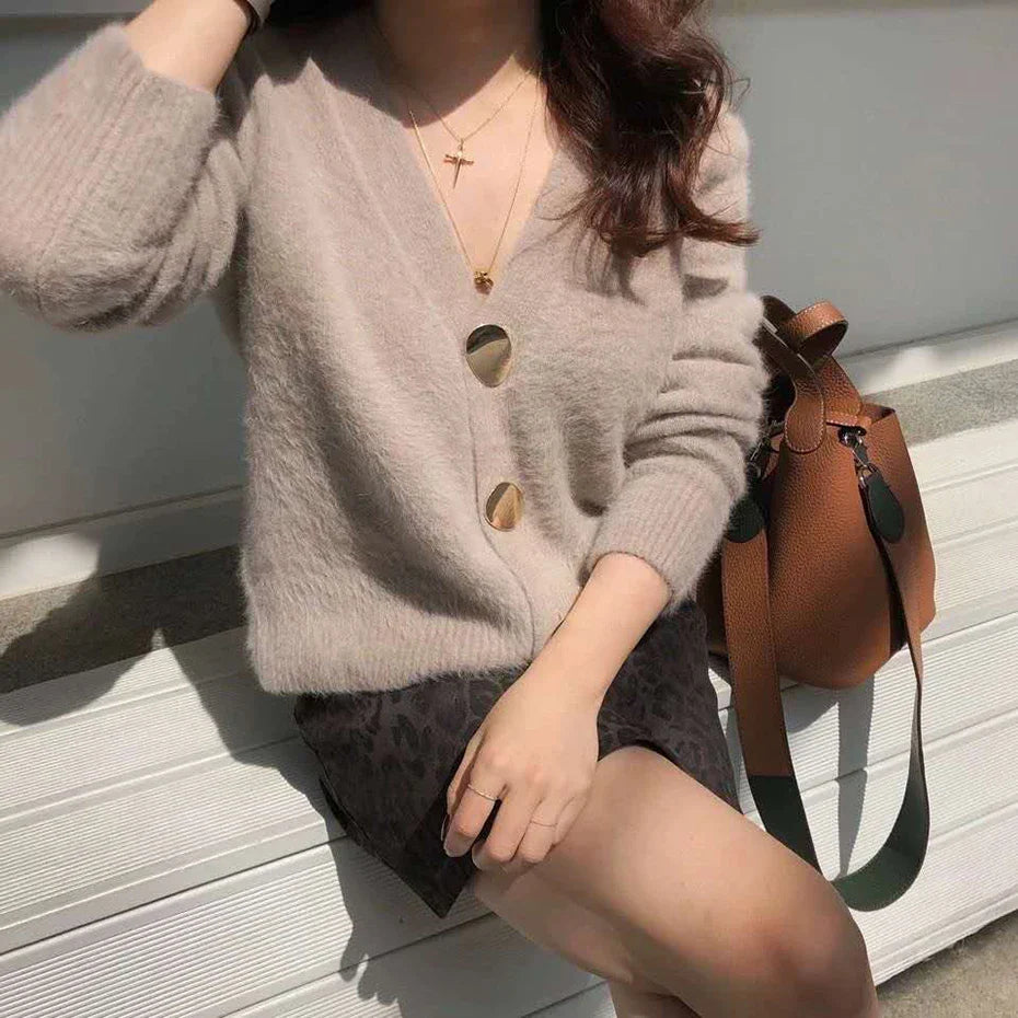 Elegant Cashmere Cardigans