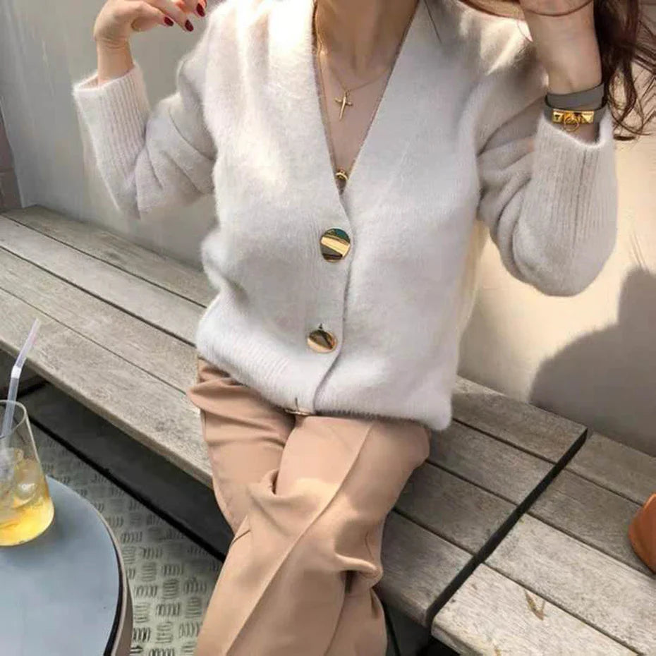 Elegant Cashmere Cardigans