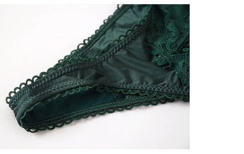 2Pcs/Lot Lace Panties Low-waist Underwear Thong Female G String Lingerie Temptation Embroidery Intimates